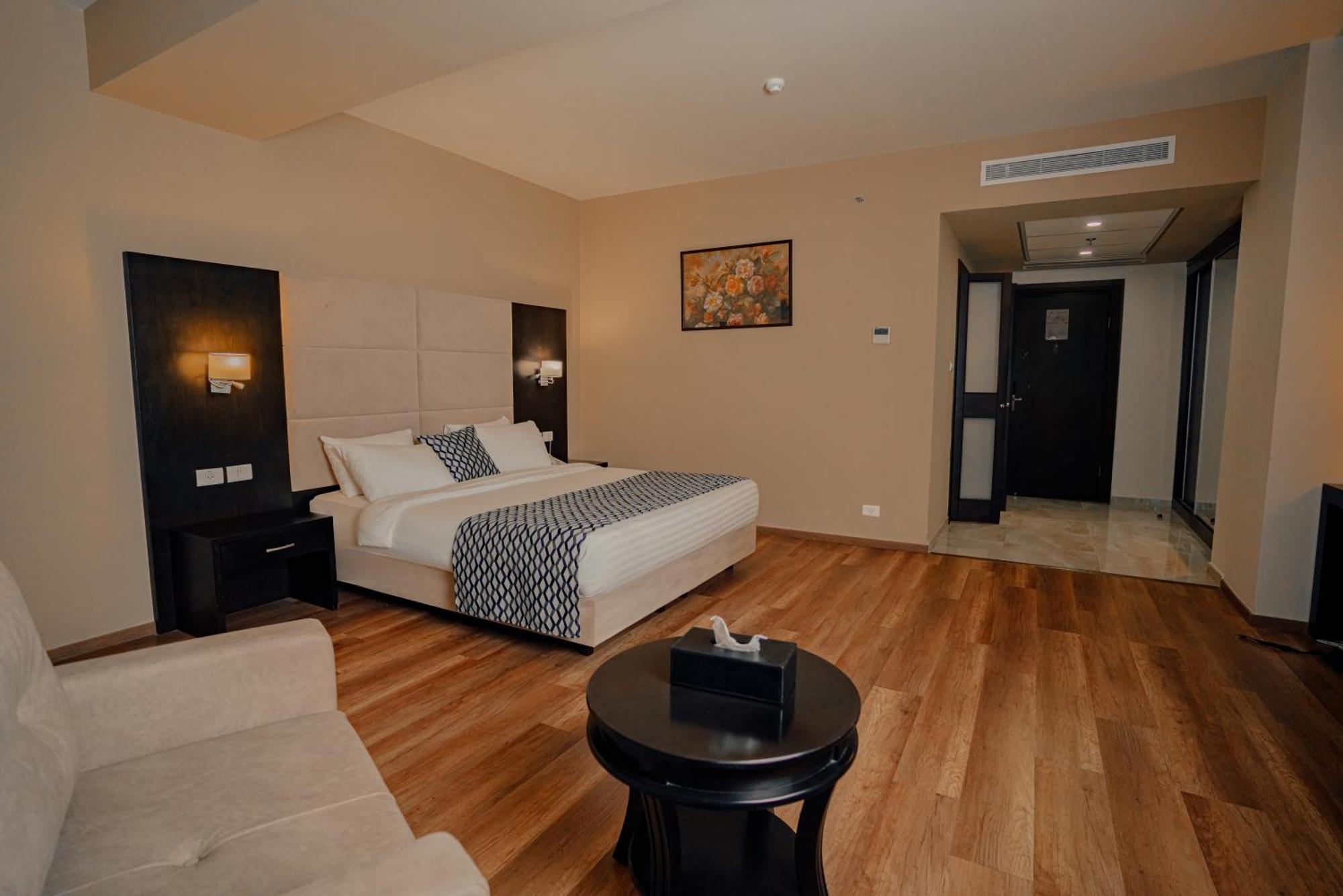 Carmel Hotel Рамалла Экстерьер фото